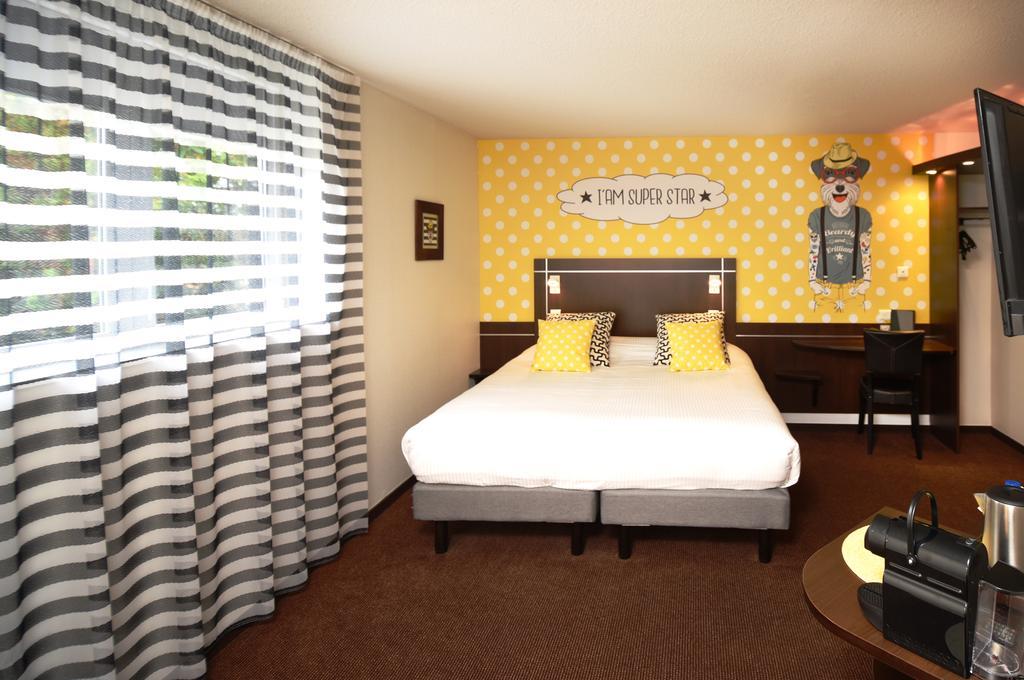 Logis Boutique Hotel Novalis Gradignan Buitenkant foto